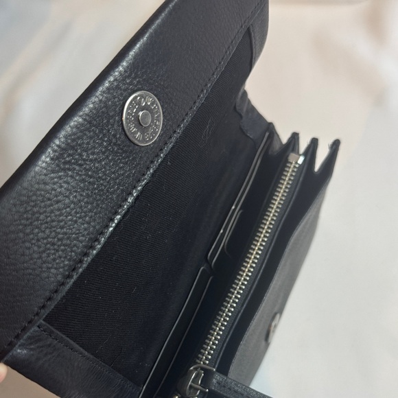 Latico Eloise Black Leather Zip Wallet “NWT” - Picture 7 of 12